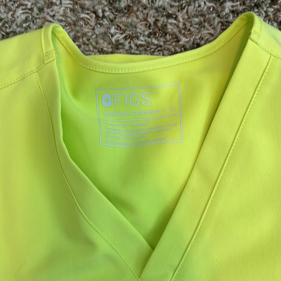 Figs lime green Scrub set - Picture 3 of 3